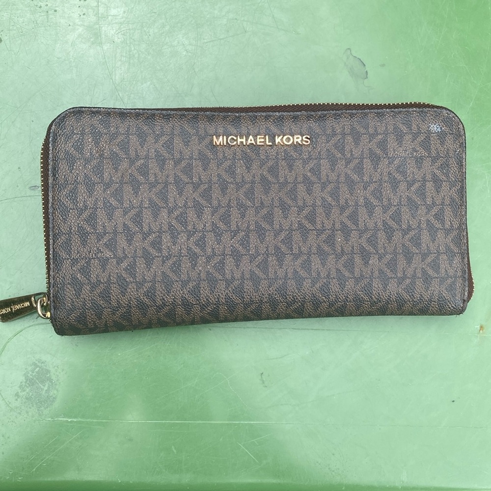 Michael Kors Jet Set‎ Travel Zip Around Continental Wallet Brown Logo 35H8GTVT1B
